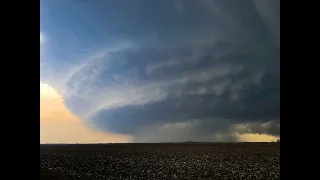 MASSIVE Illinois Supercell with BOB MENERY - April 4th, 2023