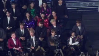 181106 2018 MGA (MBC플러스 X 지니뮤직 어워드) 가수석 등장한 방탄소년단 (BTS) & 찰리 푸스 (Charlie Puth)