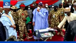 Buhari Visits Borno State, Meets Soldiers, Inaugurates Projects