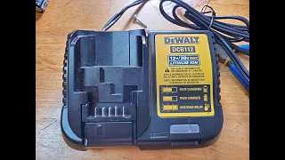 美版得偉差機 Dewalt Charger DCB112 120V轉220V