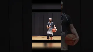 Drake been working on his jumpshot😦🔥 #drake #basketball