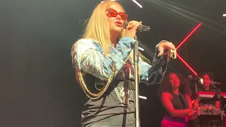 Anastacia - Cowboys & Kisses Live @ Geneva 18.09.2022