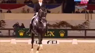 Edward Gal and Moorlands Totilas 90.7% KUR European championship Windsor