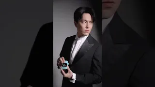 #димаш 迪玛希Dimash has chosen Tiffany&Co. for a new project. （behind the scenes）