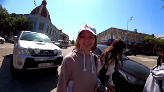 БАБУШКА СТАЛА ЗНАМЕНИТОСТЬЮ В СЫЗРАНИ! ПРОГУЛКА ПО ЦЕНТРУ ГОРОДА!