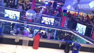 ellen stardust diner nyc can’t hold us