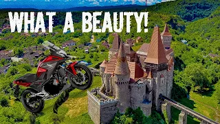 RIDING THE HONDA NC750X 🇷🇴 Motorcycle Travel in Romania - Corvin Castle and Alba Carolina Fortress