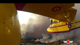 Desde el cielo contra el fuego 43 Grupo de FFAA