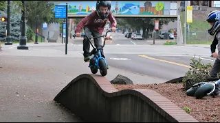 Mini BMX Street Stunts