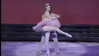 RUSSIA'S BOLSHOI BALLET DANCERS - at the 10th KENNEDY CENTER HONORS, 1987