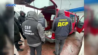 На Волині викрили злочинну схему ввезення авто під виглядом гумдопомоги для ЗСУ