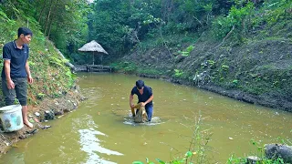 First visit to DT's brother's farm, Two brothers harvest fish in the pond, Help him build a new farm