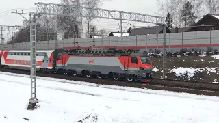 ЭП20-063 с двухэтажным поездом "Брянск - Москва"