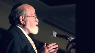 Rabbi Telushkin at Chabad of the Conejo's Gala