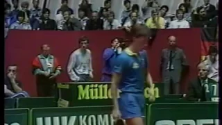 Tibor Klampar  vs Jan Ove Waldner WTTC Dortmund 1989