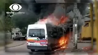 Transporte clandestino: disputa por vans ilegais gera guerra entre milícias no Rio