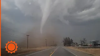 ‘Oh my God, it’s violent!’: Tornado captured on camera in Iowa | AccuWeather