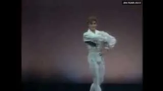 Mikhail Baryshnikov - Solo from 'Coppelia'