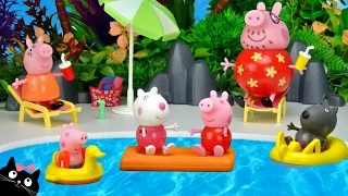 Peppa Pig swims at the Pools of the Water Park Playmobil - Cat Juguetes Toys