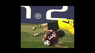 Paolo Maldini y el arte de defender|•art of deffending by Paolo Maldini|•defense skills