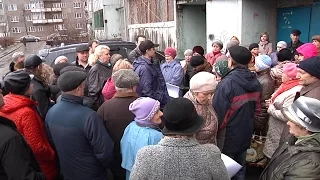 23.04.2015 Жильцы на Первомайской, 26 выгнали УК из дома