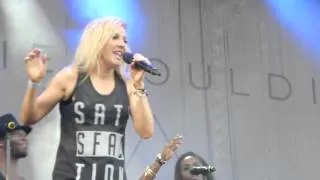 Ellie Goulding - Anything Could Happen (Live @ Rock Werchter 2014)