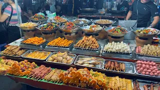 【🇻🇳 4K】Street Food in Vietnam - Da Nang Night Market Walking Tour