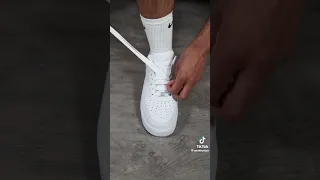 How to correctly lace Air Force 1