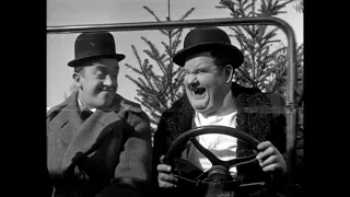 Grandi comici - S. LAUREL & O. HARDY - Stanlio e Ollio - Affari in grande (Big Business) - 1929