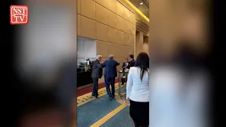 Ukraine delegate punches Russian official in Turkey