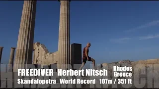 Freediver Herbert Nitsch - WR#26 2009 Skandalopetra 351 ft (107 m)