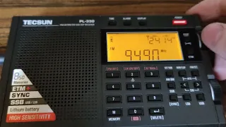 Tecsun PL-330 Szybki skan najsilniejszych stacji FM. 36 stacji.