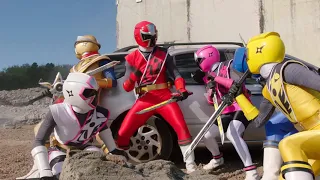 Power Ranger Super Ninja Steel | Batalla Final - Rangers vs Madame Odius | Episodio final