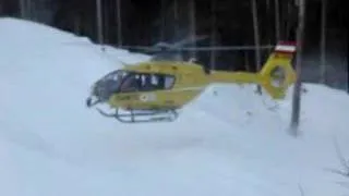 How to get a stuck helicopter out of the snow