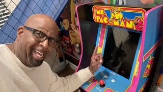ARCADE1UP Class of 81’ Ms PacMan Deluxe Arcade Machine for Home Review