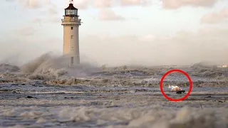 Смотритель Маяка был Шокирован, когда Открылась Тайна Появления Девушки в Воде