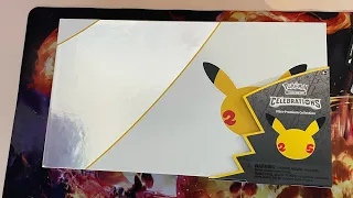 Opening the Pokémon celebrations 25th anniversary ultra premium collection !!!