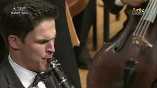 Aaron Copland - Concerto for Clarinet and String Orchestra | Andreas Ottensamer