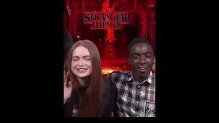 I love the way how caleb treats sadie😍#sadiesink #calebmclaughlin #strangerthings