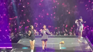 BLACKPINK -As If It’s Your Last + dancing + final goodbyes | Chicago 2022 BORN PINK WORLD TOUR Day 1