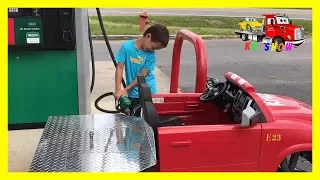 Kid Fixing The Flat Tire Putting Gas/Fuel With His Power Wheel Ride On Flatbed Truck Pretend Play