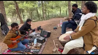 Groupe tassili song tinariwen 2022