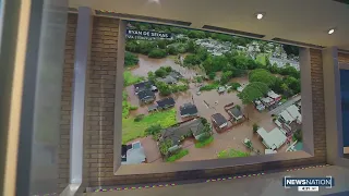 Town north of Honolulu evacuated as stream floods