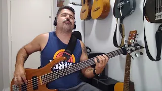 Bruce Dickinson - Darkside of Aquarius (Bass Cover)