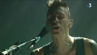 Asaf Avidan en concert au festival de jazz d'Albertville