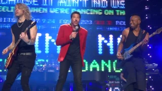 Lionel Richie -  Dancing on the Ceiling  - Las Vegas Dec/30/2016