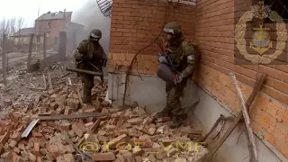 [ENG SUBS] Footage of Russian Marines Sieging Vuhledar [READ DESC]