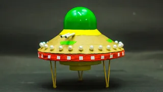 How to make a UFO with cardboard | School Projects