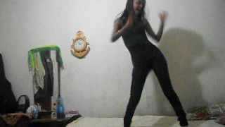 ETHIO Lady  DANCE ON BED Part one