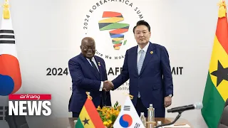 Yoon discusses stronger bilateral ties with individual African countries during Korea-Africa Summit